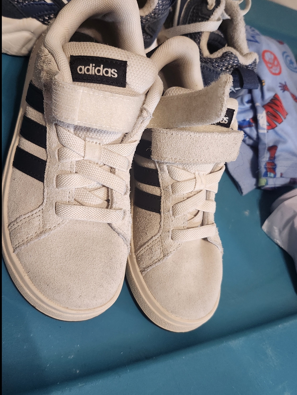 adidas Kids Suede Velcro Sneakers in Off-White with Navy Stripes